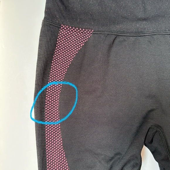 Victoria Secret | Pink Active Yoga Athletic Pants| Women’s S | Leggings Black - Picture 6 of 9